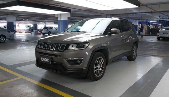Jeep • Compass