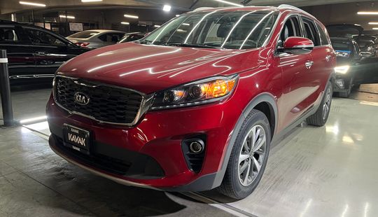 Kia • Sorento