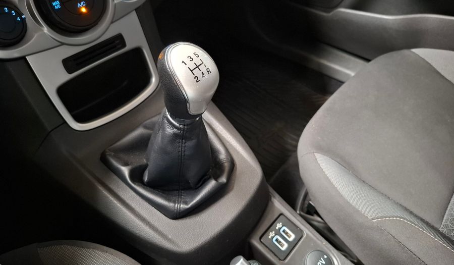 Ford Fiesta Kinetic Design 1.6 SE Hatchback 2018