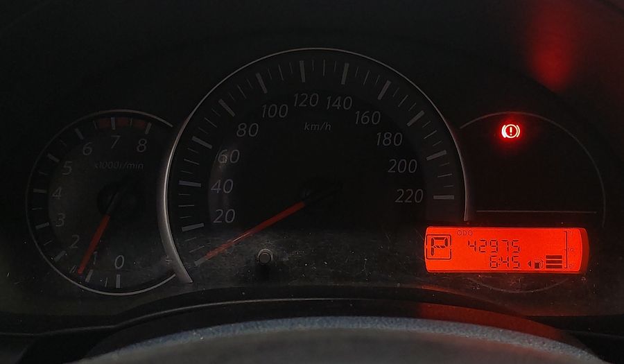 Nissan March SL START Hatchback 2017