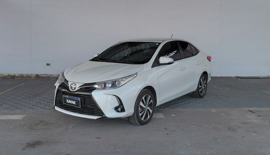 Toyota • Yaris
