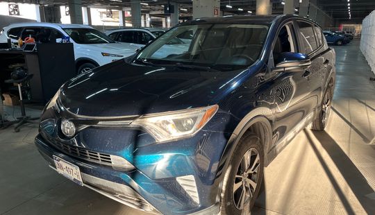 Toyota • RAV4