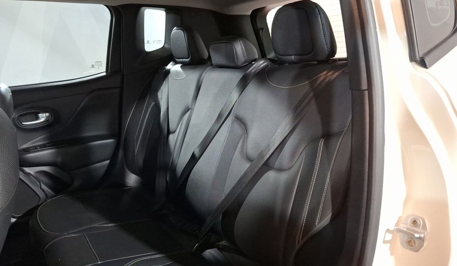 Jeep Renegade 1.3 LATITUDE AUTO Suv 2023