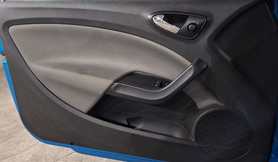 Seat Ibiza 1.6 SC STYLE MT FULL LINK Hatchback 2016