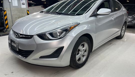 Hyundai • Elantra