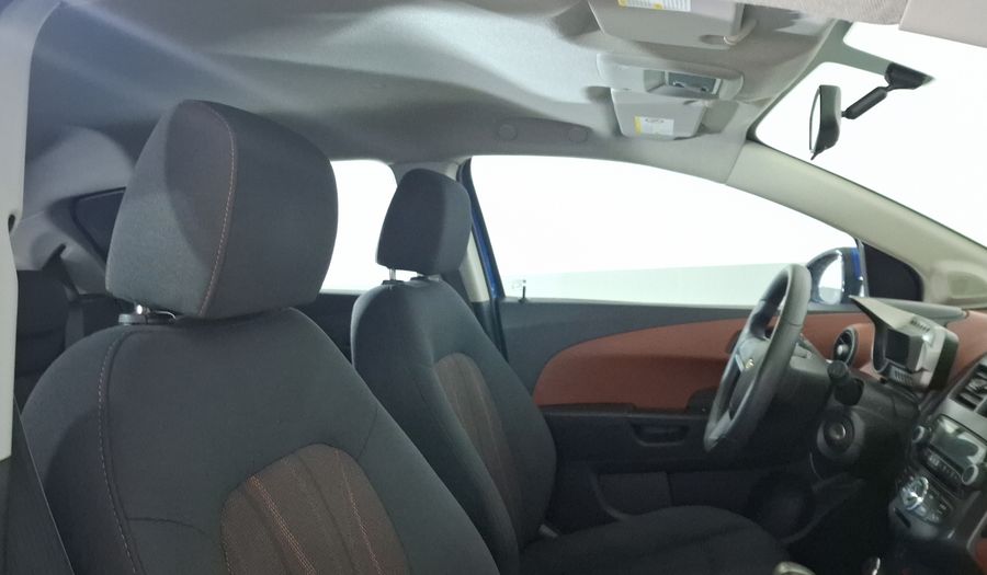 Chevrolet Sonic 1.6 AT K LT Hatchback 2016