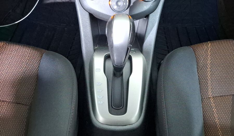 Chevrolet Sonic 1.6 AT K LT Hatchback 2016