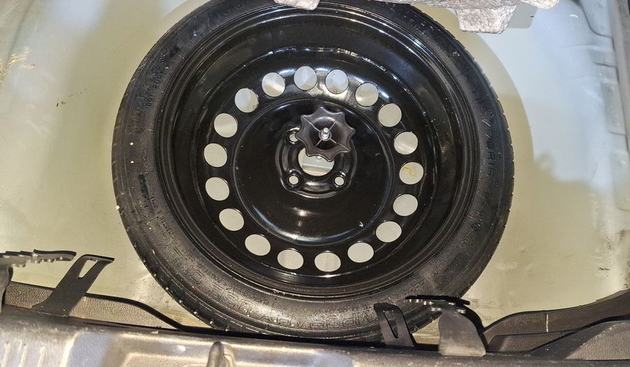 Chevrolet Sonic 1.6 AT K LT Hatchback 2016