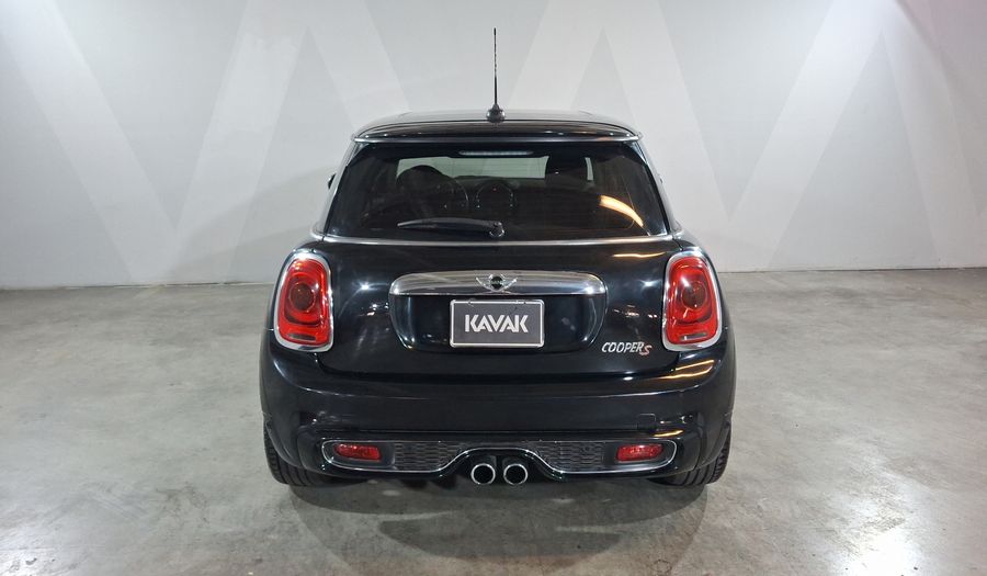 Mini Cooper S 2.0 COOPER CHILI AT Hatchback 2017