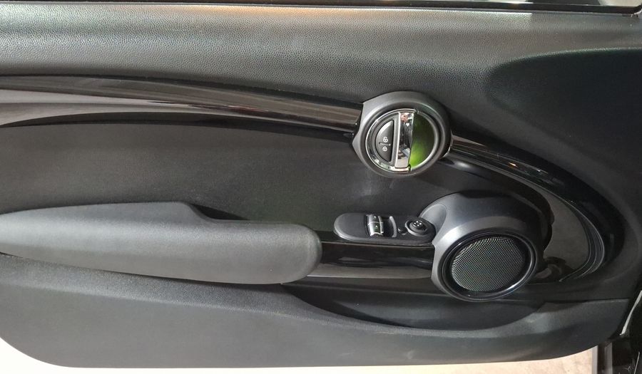 Mini Cooper S 2.0 COOPER CHILI AT Hatchback 2017