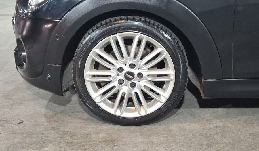 Mini Cooper S 2.0 COOPER CHILI AT Hatchback 2017