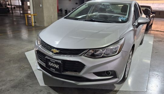 Chevrolet • Cruze