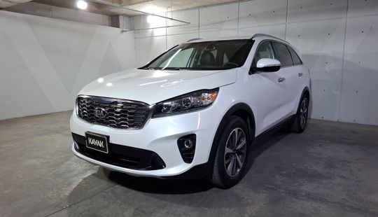 Kia • Sorento