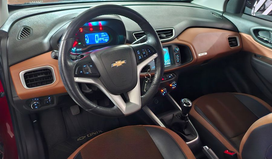 Chevrolet Onix 1.4 ACTIV Hatchback 2018