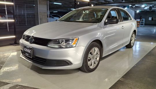 Volkswagen • Jetta