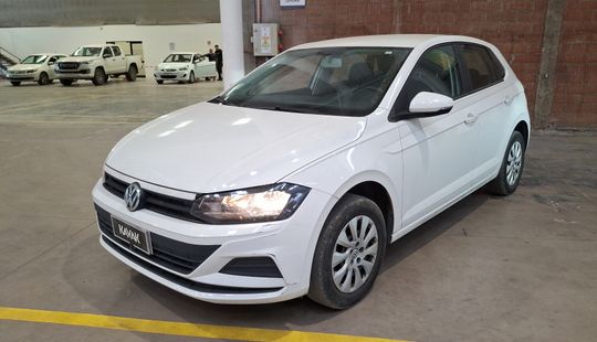 Volkswagen • Polo