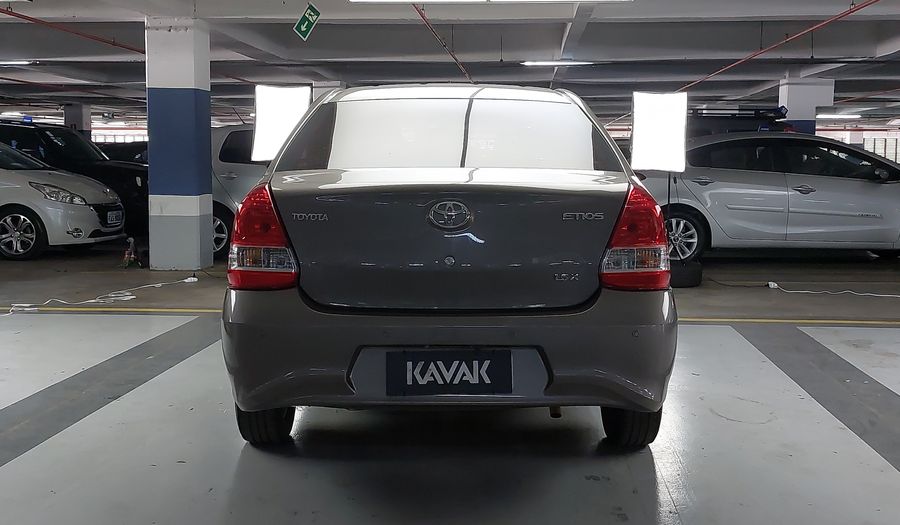 Toyota Etios 1.5 X SEDAN AUTO Sedan 2018