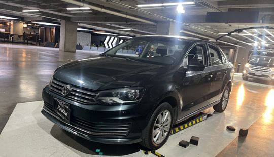 Volkswagen • Vento