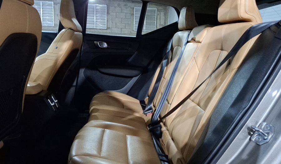 Volvo Xc40 2.0 T4 INSCRIPTION AUTO Suv 2020