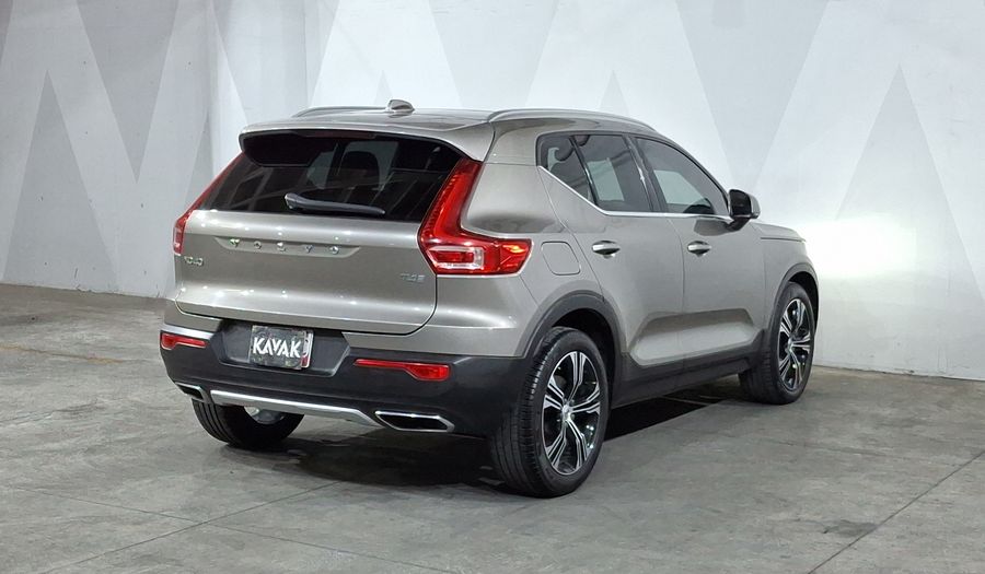 Volvo Xc40 2.0 T4 INSCRIPTION AUTO Suv 2020