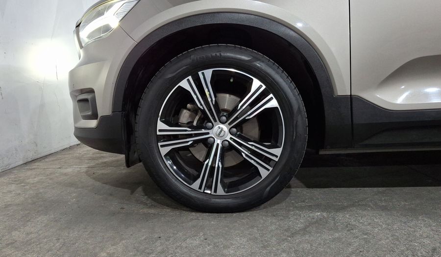 Volvo Xc40 2.0 T4 INSCRIPTION AUTO Suv 2020