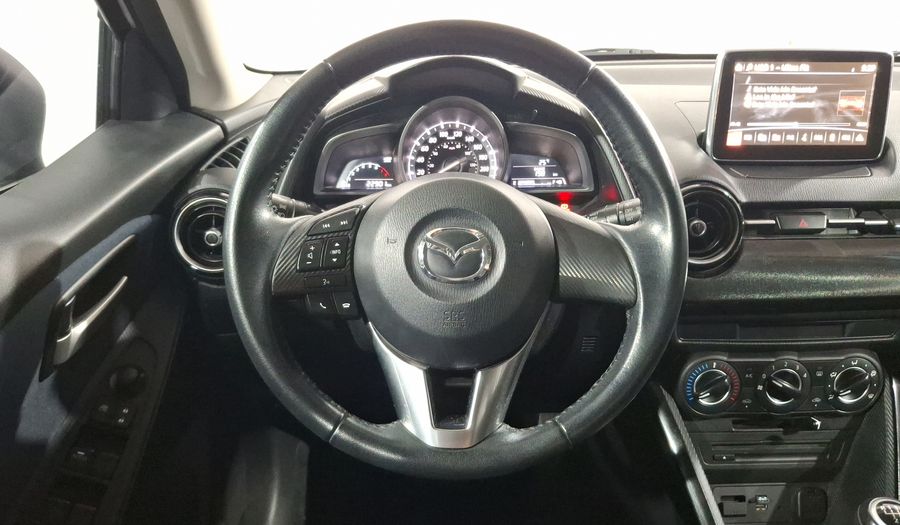 Mazda 2 1.5 I TOURING TM Hatchback 2017