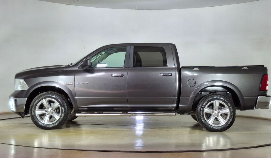 Dodge Ram 5.7 LARAMIE AUTO CREW CAB 4WD Pickup 2017