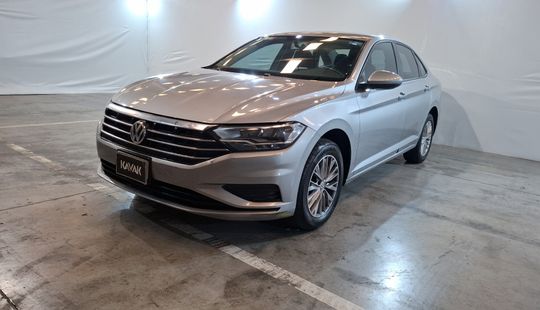 Volkswagen • Jetta