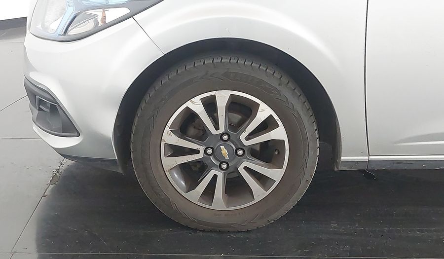 Chevrolet Onix 1.4 SPE/4 LTZ Hatchback 2014