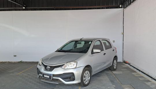 Toyota • Etios