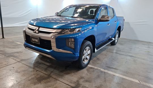 Mitsubishi • L200