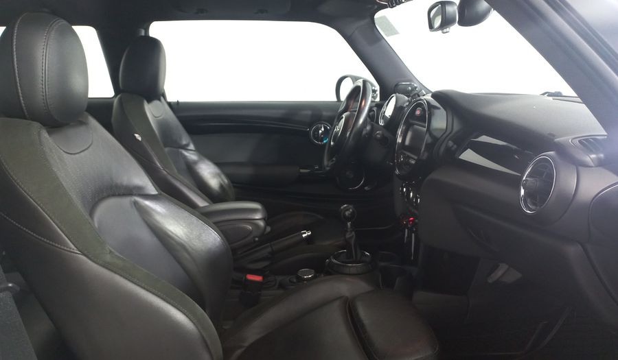 Mini Cooper S 2.0 COOPER CHILI Hatchback 2015