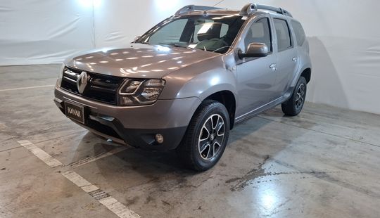 Renault • Duster