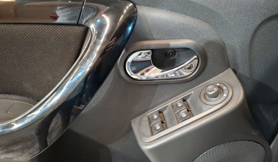 Renault Duster 2.0 CONNECT DEH Suv 2019