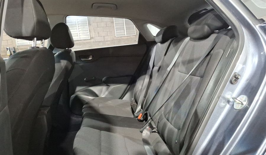 Hyundai Accent 1.6 GL Hatchback 2020