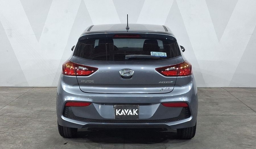 Hyundai Accent 1.6 GL Hatchback 2020