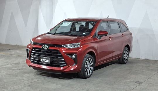 Toyota • Avanza