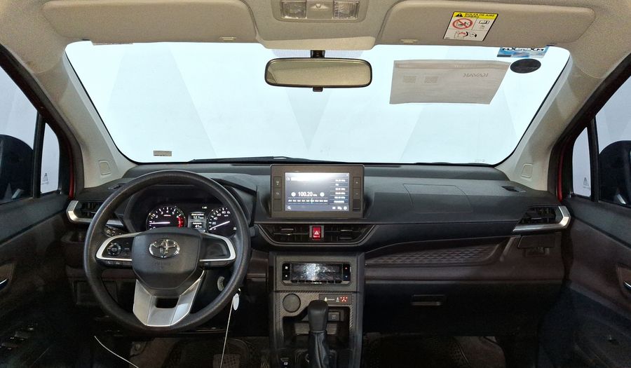Toyota Avanza 1.5 XLE CVT Minivan 2024