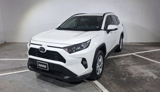 Toyota • RAV4