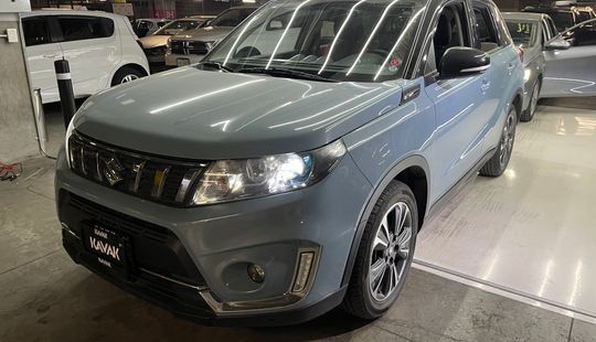 Suzuki • Vitara