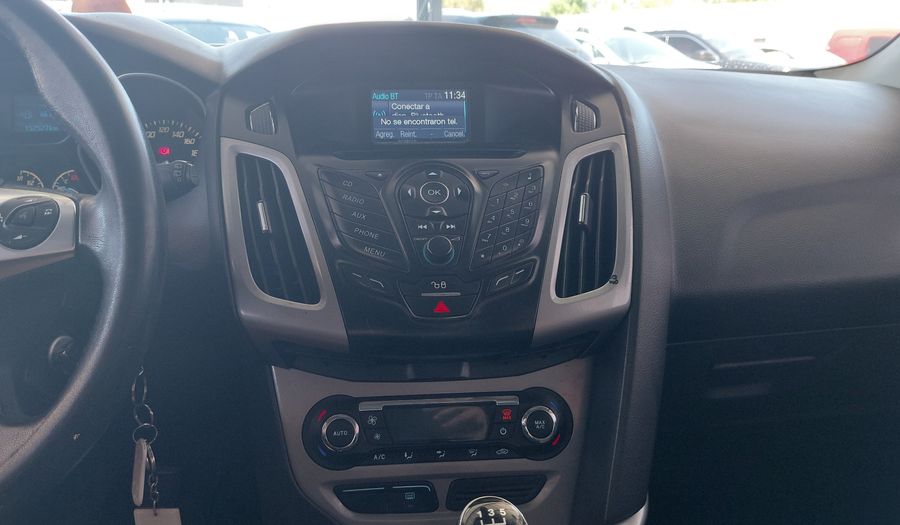 Ford Focus Iii 2.0 SE PLUS Hatchback 2014