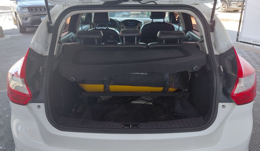 Ford Focus Iii 2.0 SE PLUS Hatchback 2014