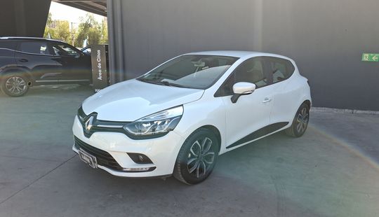 Renault • Clio