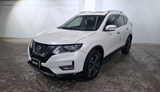 Nissan • X-Trail