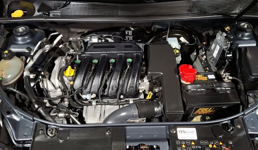 Renault Logan 1.6 INTENS MT Sedan 2018