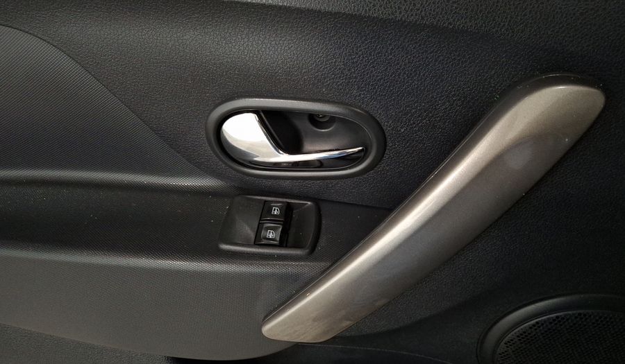 Renault Logan 1.6 INTENS MT Sedan 2018