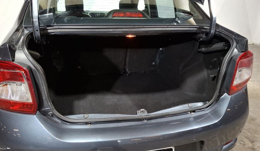 Renault Logan 1.6 INTENS MT Sedan 2018