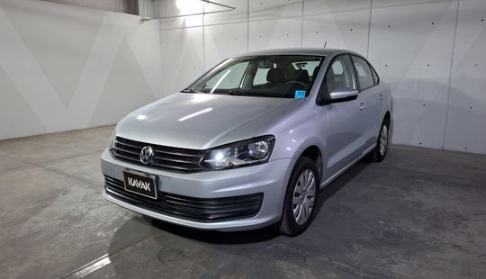 Volkswagen • Vento