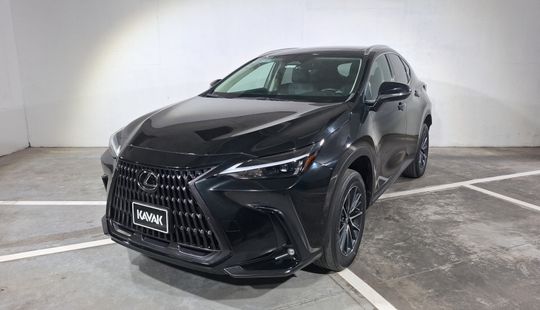 Lexus • NX
