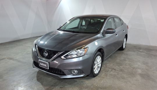 Nissan • Sentra